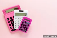 Pay Off Debt or Build Savings: Which Should You Choose?