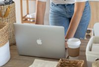 How I Grew My Blog to 70,000 Monthly Views in 7 Months and Earn $2,200/month