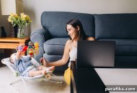 17 Family-Friendly Jobs That Let You Bring Your Child to Work