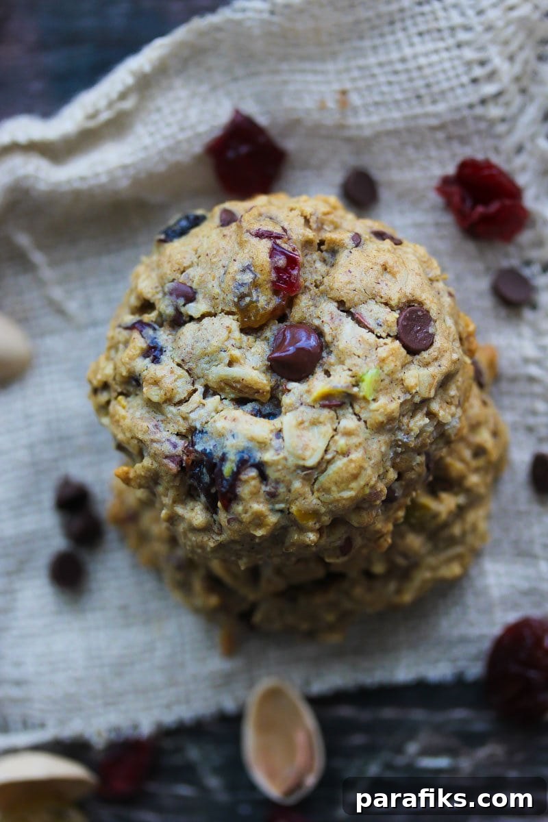 10 Homemade Hiking Snacks to Pack for Your Next Trail Trip 5 Trail Mix Energy Cookies