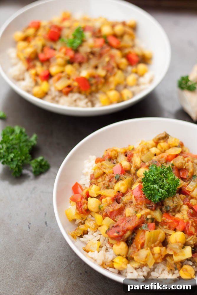 10 Cozy Fall Dinner Recipes to Refresh Your Meal Plan 11 Chickpea and Eggplant Curry