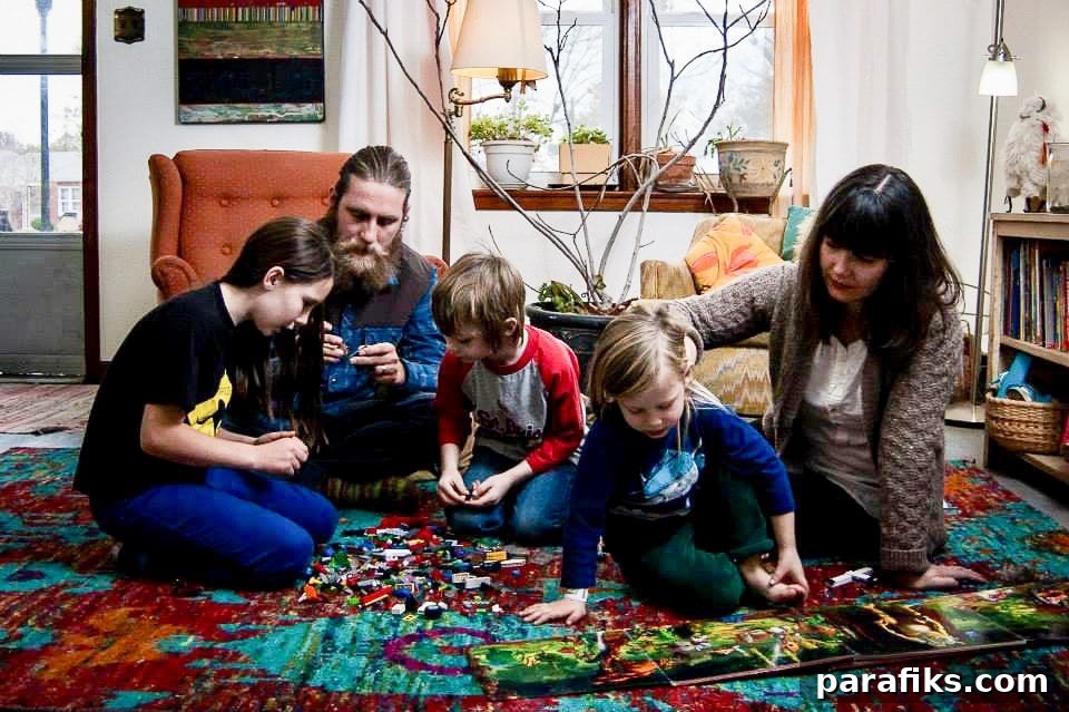 Smaller Can Be Better- Maximize Your Savings With A Small House. Small house decorating, small house organization, small house plans, under 1000 sq ft #smallhouseideas #smallhouseplans