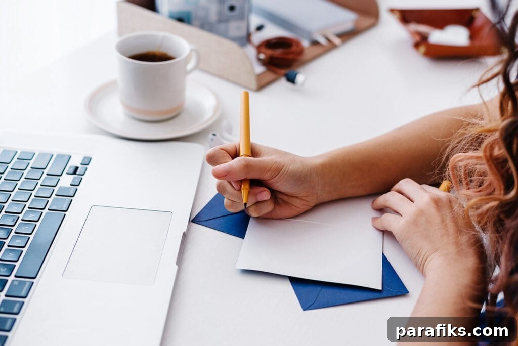 19 High-Paying Work-From-Home Jobs That Earn $1,000+ Monthly 3 What is the best online work at home jobs?