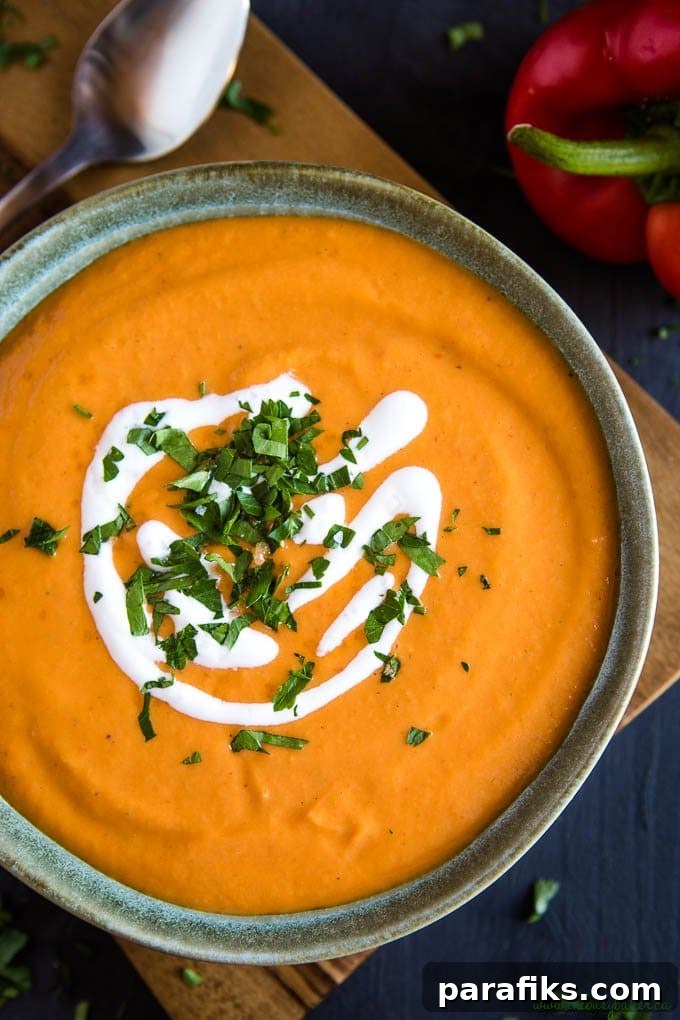 10 Quick Lunch Ideas to Brighten Your Day 4 Roasted Red Pepper Cauliflower Soup