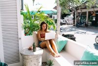 Blogging Courses and Resources That Helped Me Earn $100,000+