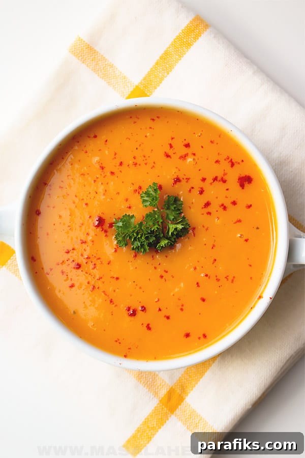 Roasted butternut squash soup with apples