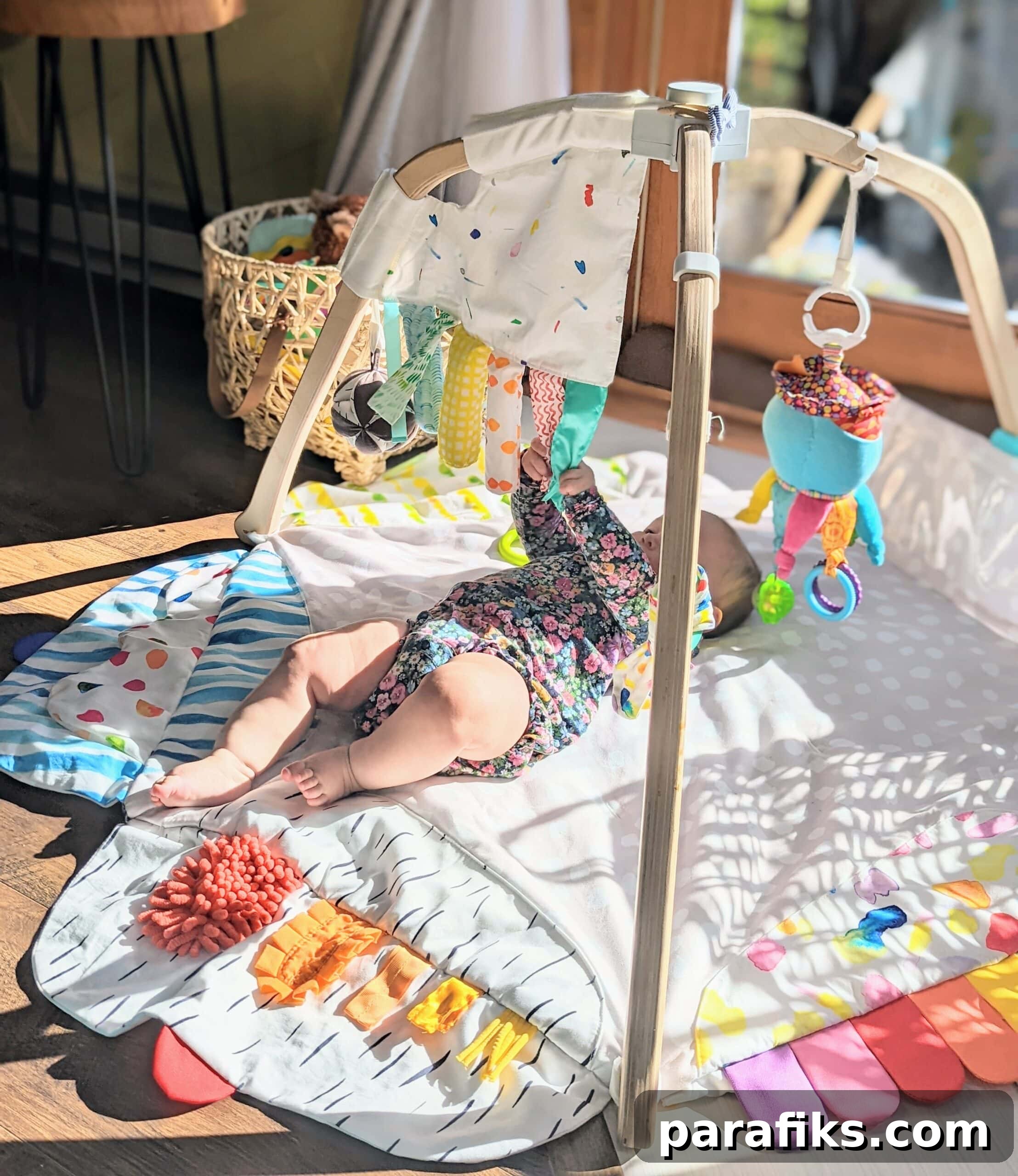 baby play gym