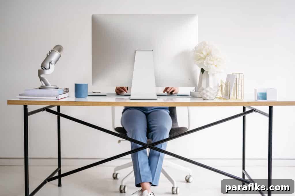 Make Money Using Just a Laptop: 15 Practical Ways to Start Today 3 person working on laptop. how to earn money with a laptop and internet