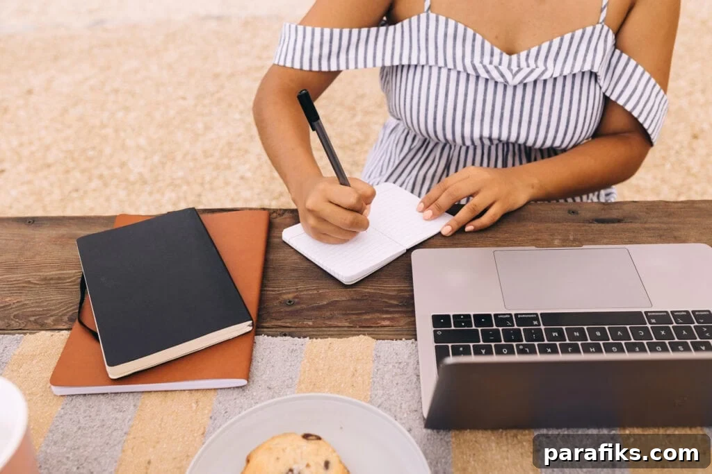 Make $10 a Day: Simple Side Hustles That Actually Pay 2 person working outside at table on laptop. how to make 10 dollars a day
