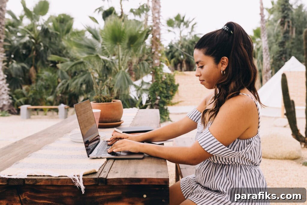 30 Freelance and Self-Employed Jobs That Let You Be Your Own Boss 3 high paying jobs where you are your own boss